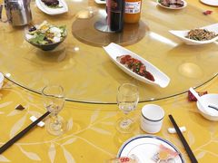 -南郊宾馆·风味自助餐厅·山东十六地市特色菜