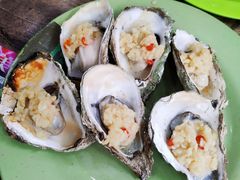 炭烧蒜蓉生蚝-贞姨美食·老字号海鲜大排档