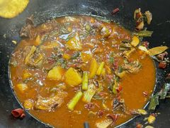 -曹丞相·地锅鸡·地锅鱼(武林店)