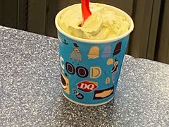 -DQ·蛋糕·冰淇淋(新玛特分店)