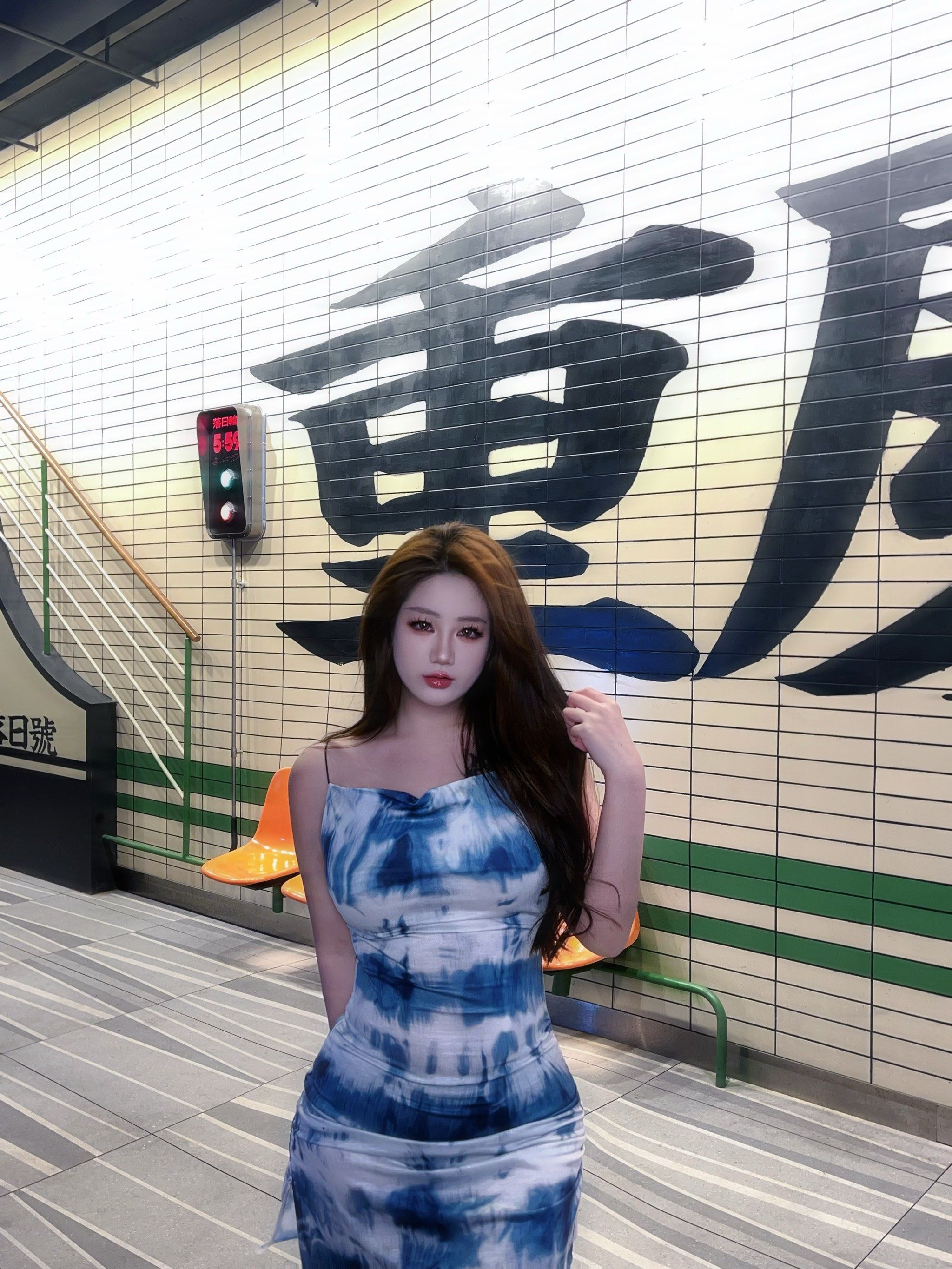 重庆超美夜景餐吧 美女都在打卡