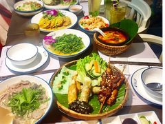-美奈小馆·越南料理(中航城君尚购物中心店)