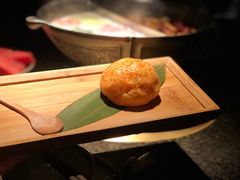 飞鱼籽墨鱼滑-湊湊火锅·茶憩(新中关购物中心店)