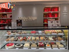 面包甜点陈列柜-布歌东京(德基BHG店)