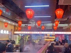 -炖四方东北铁锅炖·烧烤小龙虾(中豪国际店)