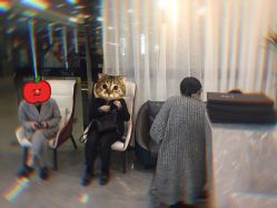 -AYO SALON