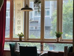 -雕刻时光咖啡馆(南院门店)