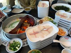 -江小渔鲜鱼火锅(西二道街店)