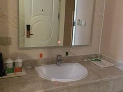 洗漱间-维也纳酒店(苏州东方之门金鸡湖店)