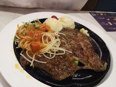 黑胡椒传奇牛排-豪客来牛排(中央花苑店)