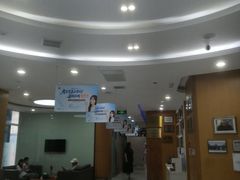 -雅悦齿科(顾村公园店)