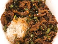 青椒炒卤肥肠-德天顺盖码饭(人民西路店)