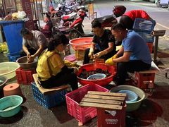 -小李子油焖大虾向阳总店