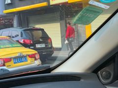 -周黑鸭(广州天河区石牌东路店)