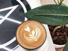 拿铁-Onirii Coffee(长乐路店)