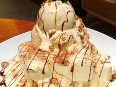 焦糖坚果吐司金字塔-卡朋厨房(289艺术园区店)