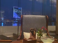 -白天鹅宾馆·月兔吧