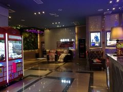 -好乐迪(张扬路八佰伴店)