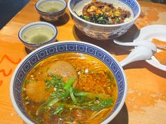 -沪西老弄堂面馆(定西路店)