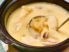砂锅花胶响螺汤-金悦轩海鲜城(渔人码头店)