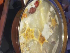 -千岛蚝高压锅生蚝·人参火锅(白云万达店)