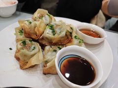 生煎馄饨-小实惠嘉(威海路店)