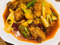 新疆大盘鸡-清真·玛丽亚新疆菜主题餐厅(浙江中路店)