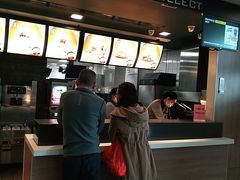-麦当劳(庐山服务区店)