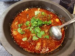 -灶知轩湘西石锅鱼(万佳广场店)