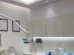 -雅悦齿科(顾村公园店)