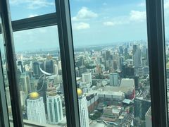 -彩虹云霄酒店76&78层国际自助餐