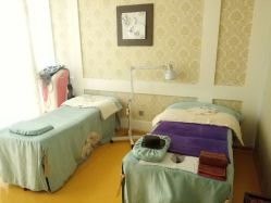 包房-悦芳庭美肤美体品牌集合店