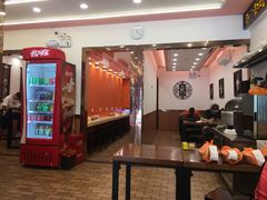 门面-余百年·现烧烧腊(布吉金利店)