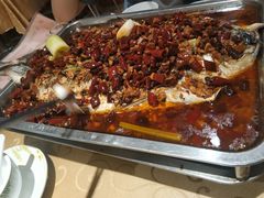 麻辣烤鱼-三味鱼屋(琥珀山庄店)
