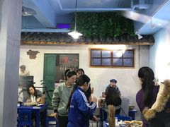 大堂-马路边边·成都串串(翠柏路店)