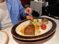 -阿妮叶李(光谷世界城店)