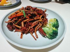 -八府香鸭·啫啫煲(华山路店)