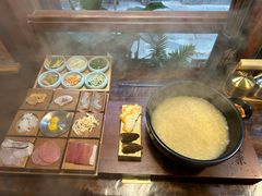 -银米·云南传统过桥米线(双廊黑金冠店)