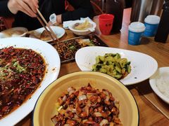 -兔槽江湖菜·重庆璧山兔(水围店)