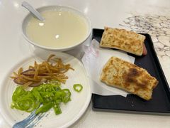 -高玛纳驴肉火烧(一世界店)