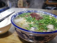 -陇上全荟兰州传统牛肉面(延吉路店)