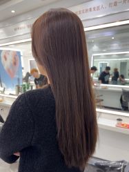-镁连社·美联社