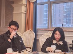 -艳阳天酒店(五里新村店)