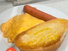 -香港新发烧腊茶餐厅(水围店)