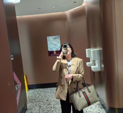 -Hair Co.一间沙龙