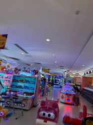 -乐多星球潮玩中心(沈阳嘉里城店)