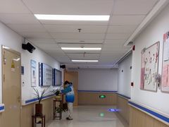-上海市第四人民医院