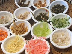 -包整·丝娃娃(一览甲秀楼风景店)