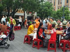 -吉庆街美食广场