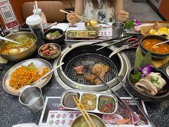 -红泥小火炉·东北泥炉烤肉(天一旗舰店)